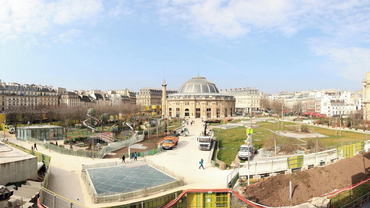 Photo of Others in Saint-Merri