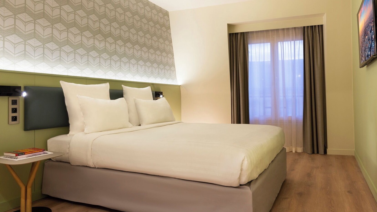 Photo of Bedroom in Saint-Merri