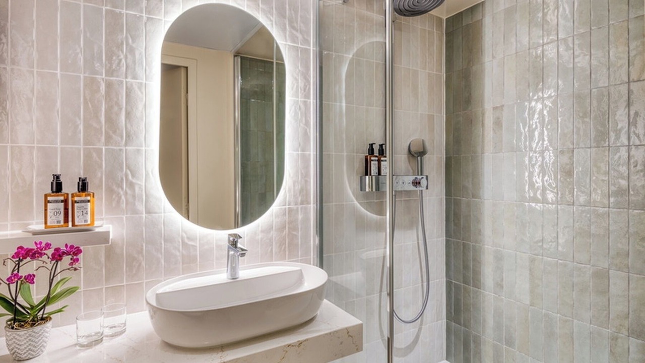 Photo of Bathroom in Saint-Merri