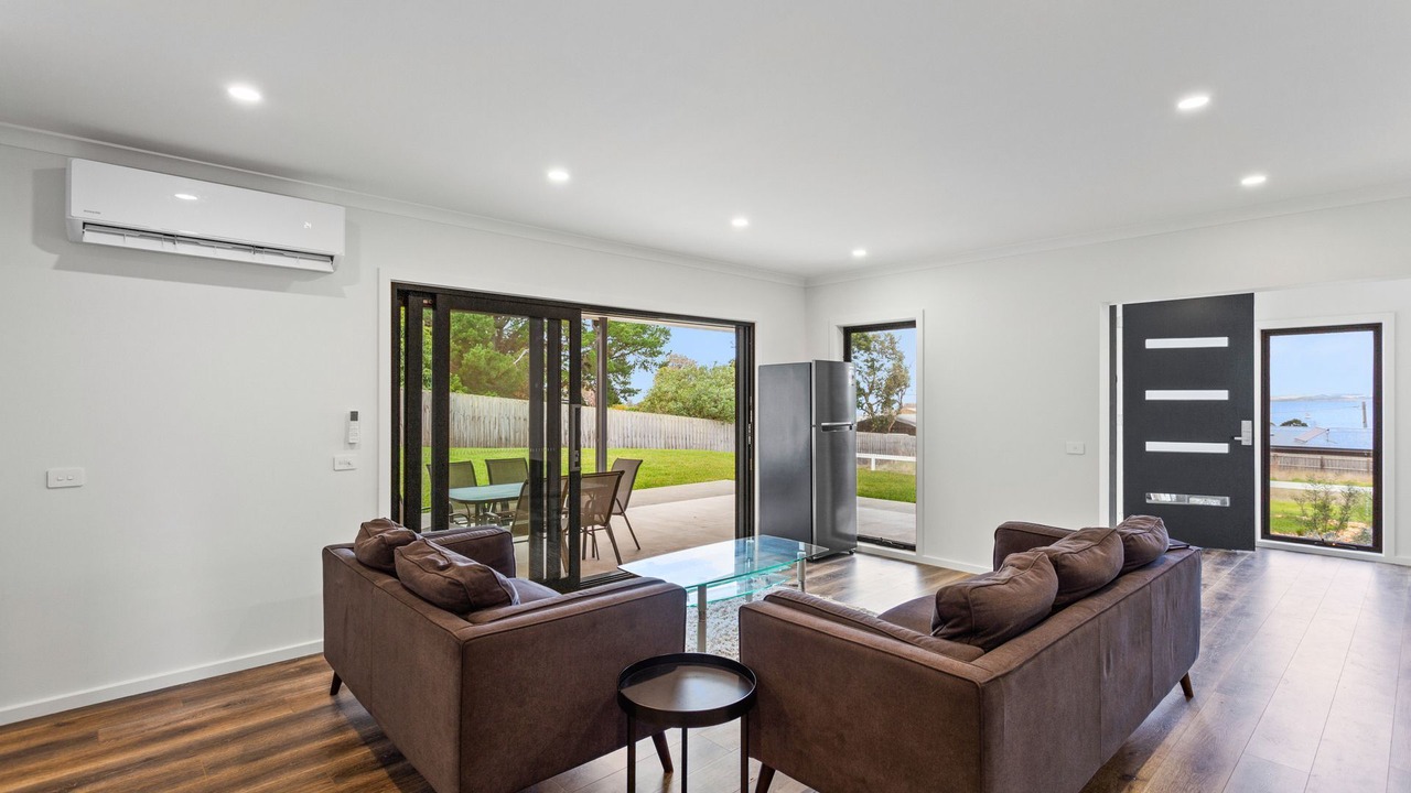 Photo of Others in Rhyll