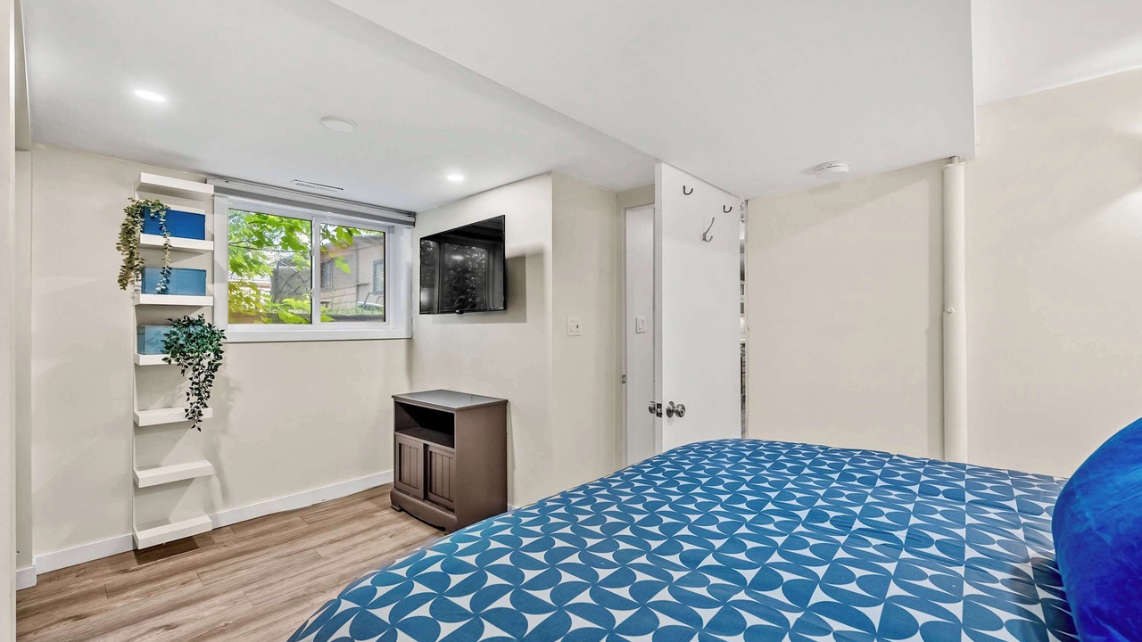 Photo of Bedroom in Northwest Calgary