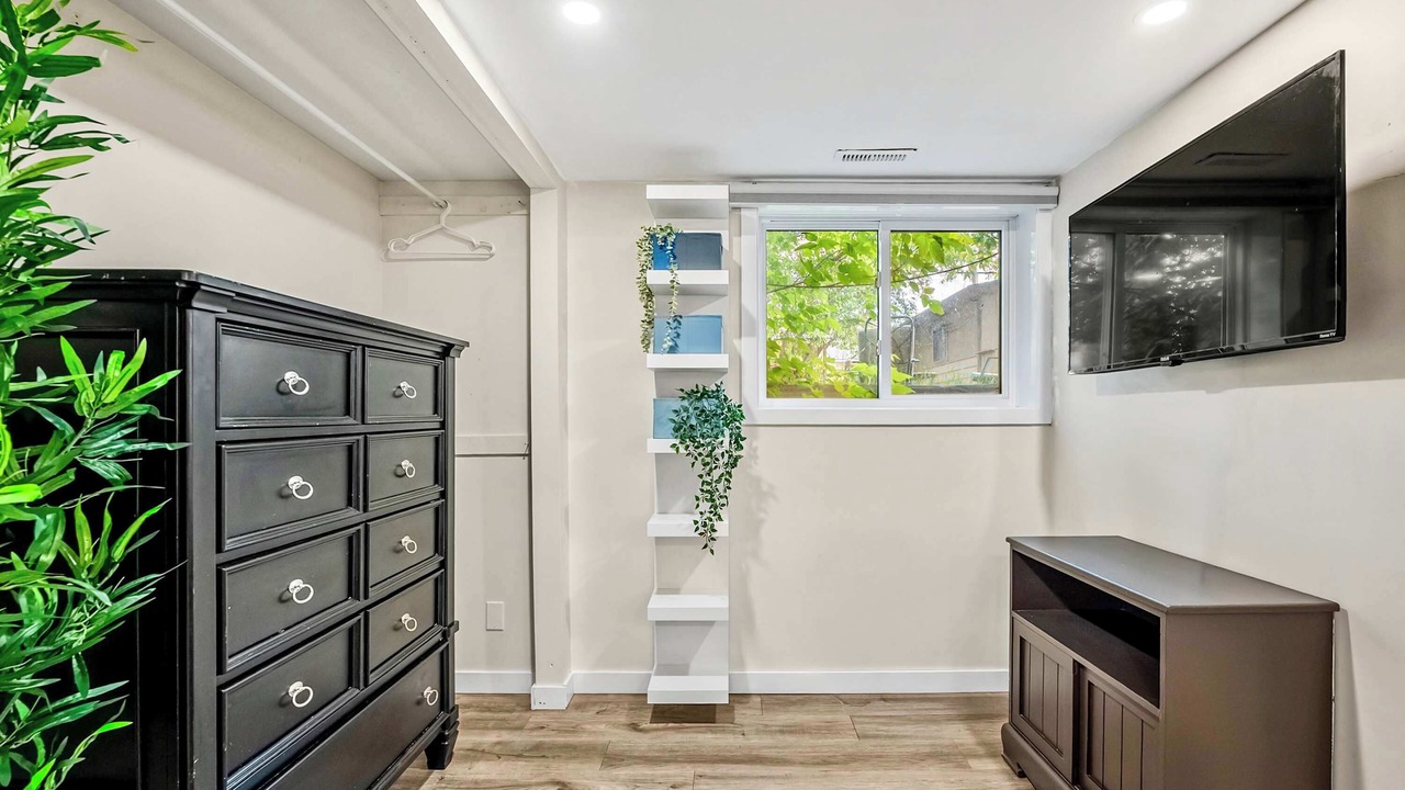 Photo of Others in Northwest Calgary