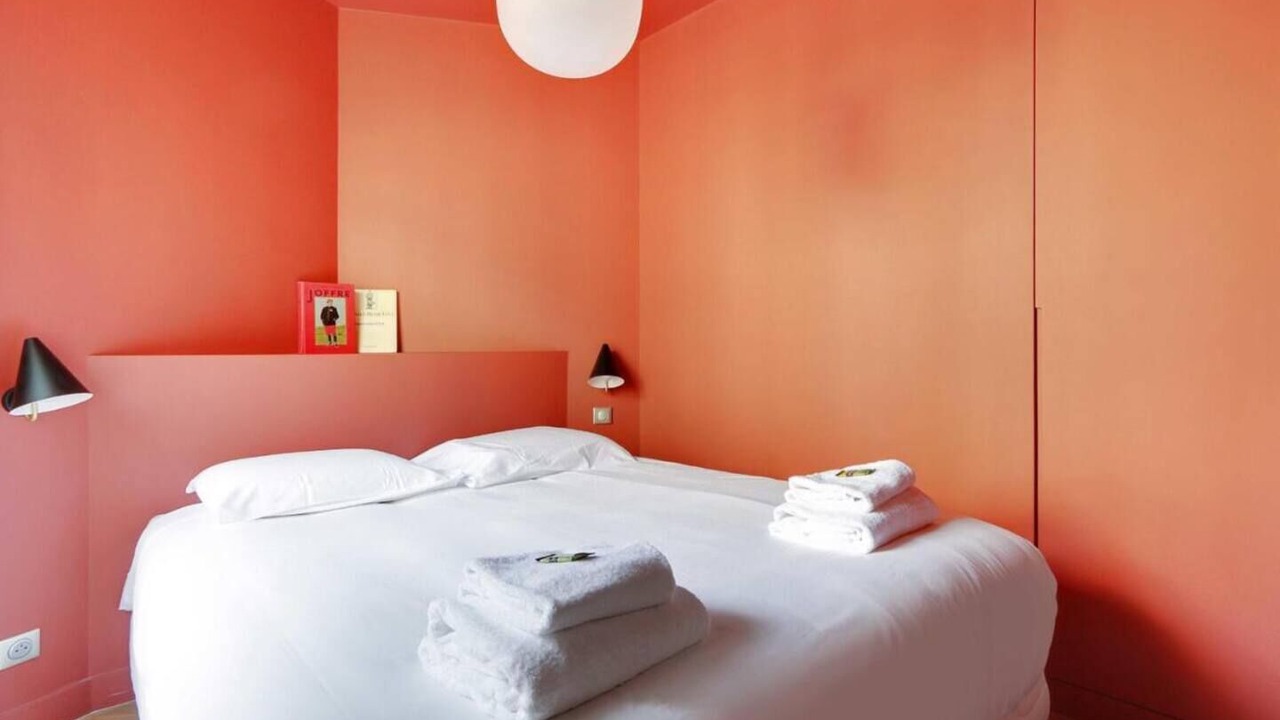 Photo of Bedroom in 18th Arrondissement