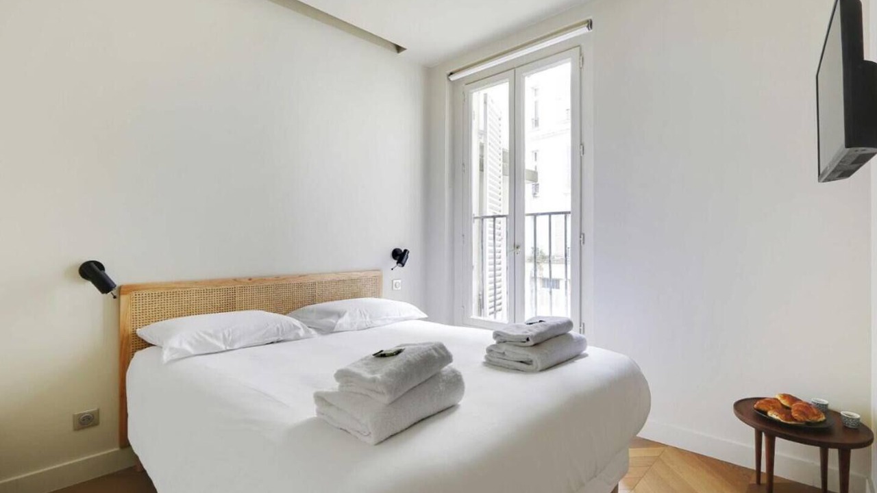 Photo of Bedroom in 18th Arrondissement