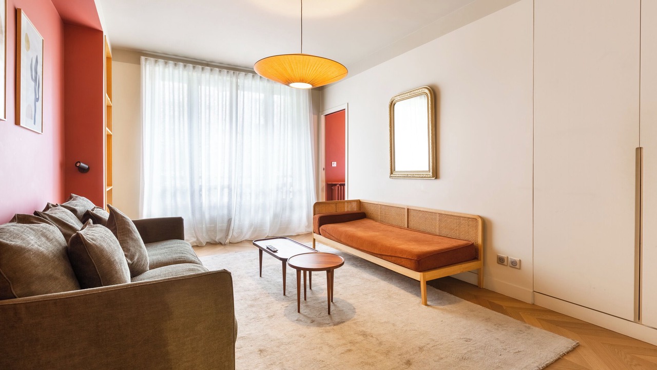 Photo of Livingroom in 18th Arrondissement