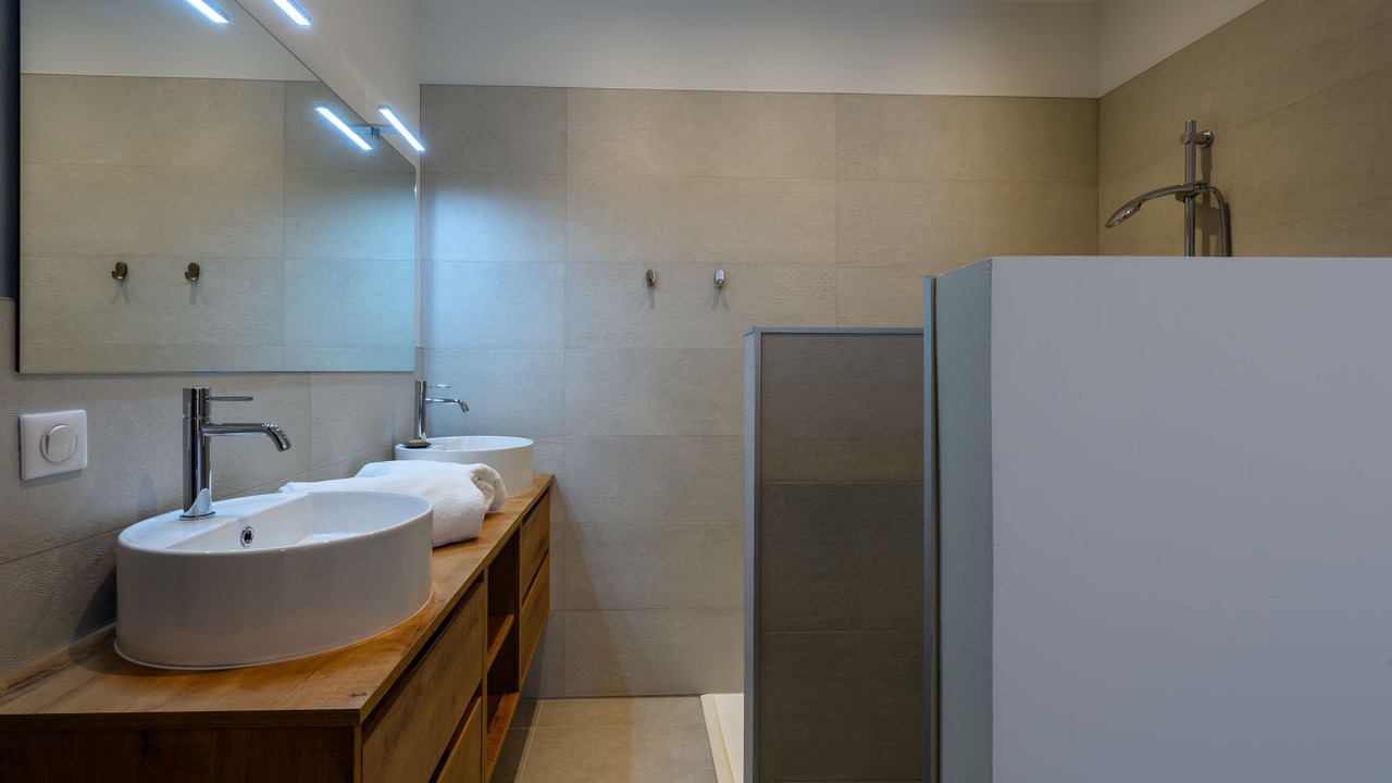 Photo of Bathroom in Sigean
