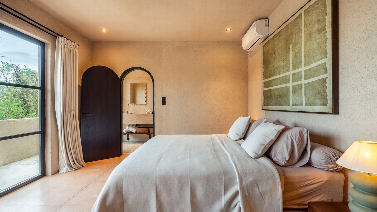 Photo of Bedroom in Tumbak Bayuh