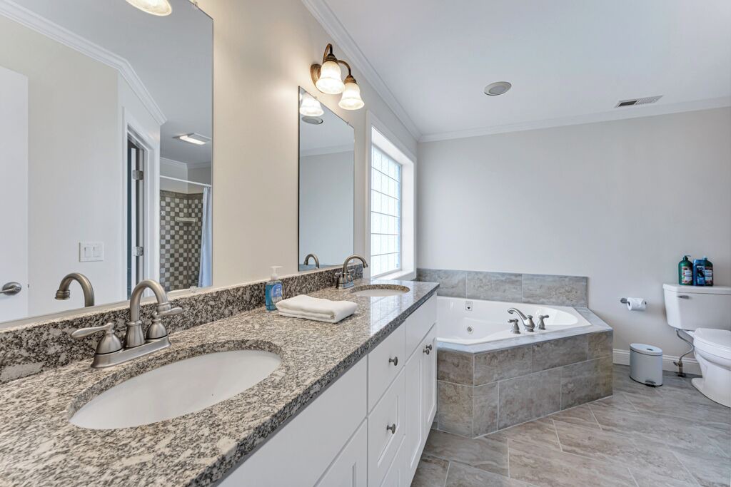 Photo of Bathroom in East Ocean View