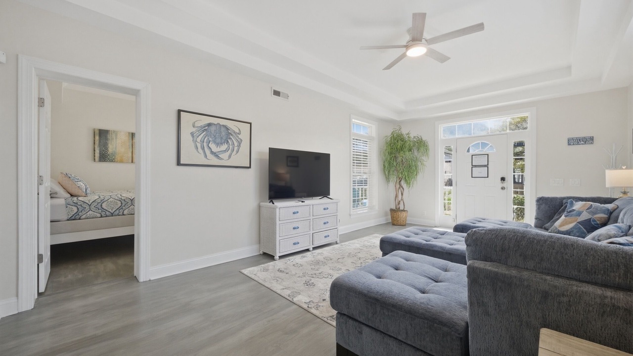 Photo of Livingroom in East Ocean View