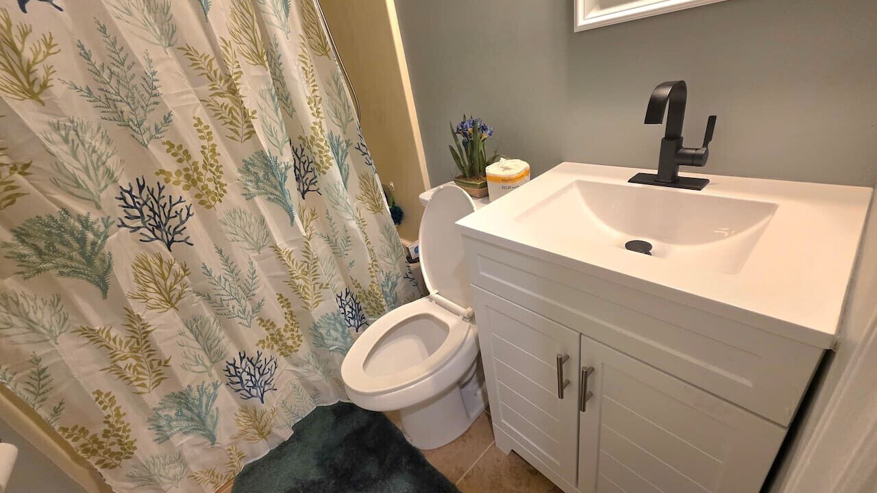 Photo of Bathroom in Hubert