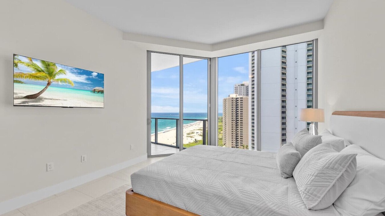 Photo of Bedroom in Singer Island