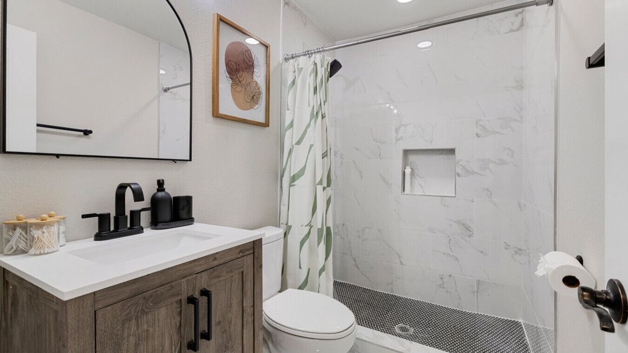 Photo of Bathroom in South Dallas - Fair Park