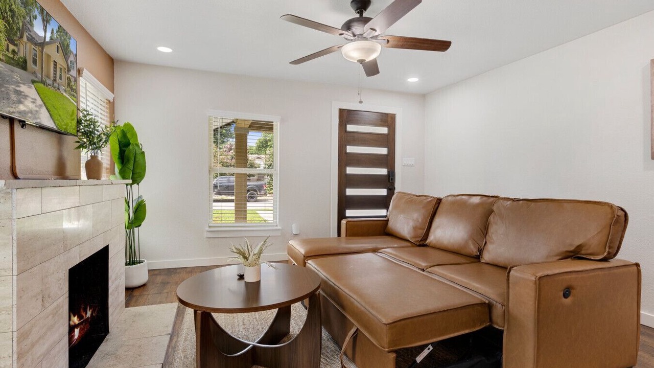 Photo of Livingroom in South Dallas - Fair Park