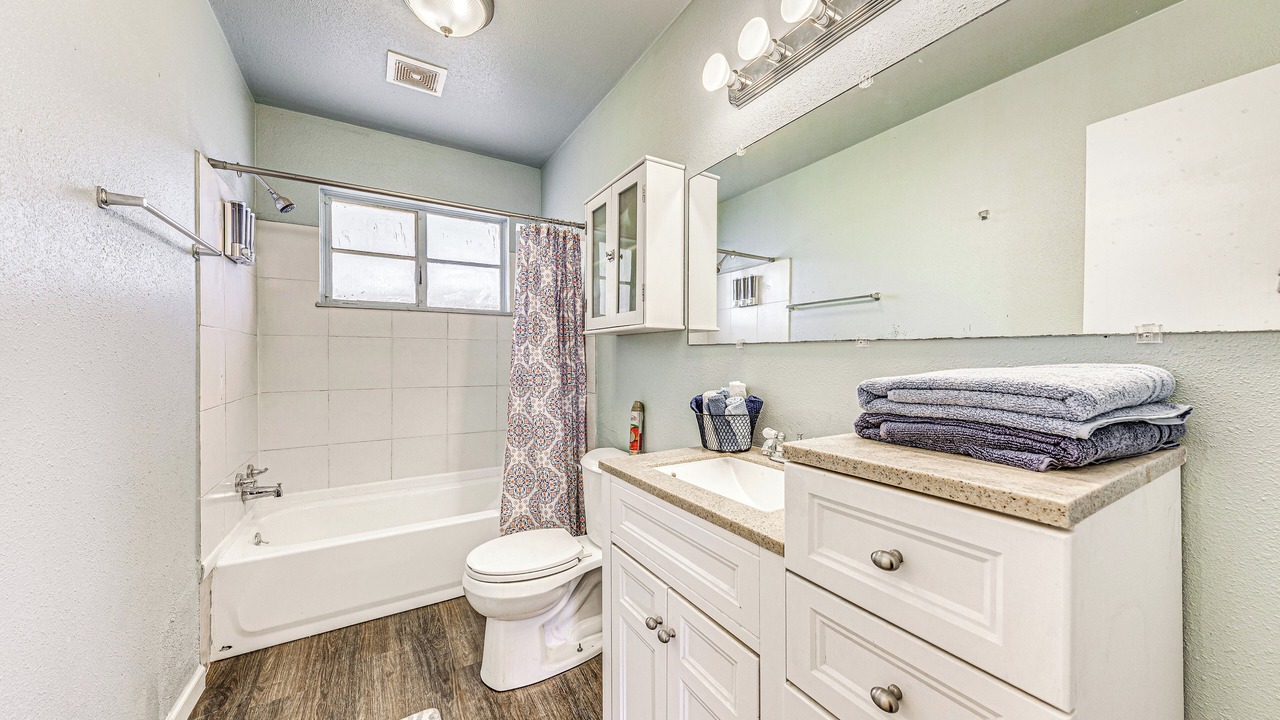 Photo of Bathroom in Roswell