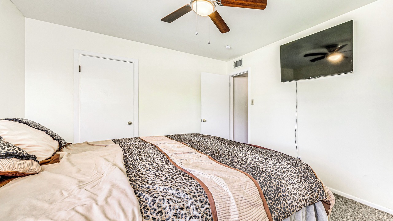 Photo of Bedroom in Roswell