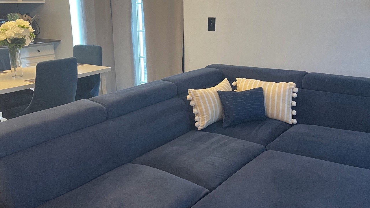 Photo of Livingroom in Corn Hill