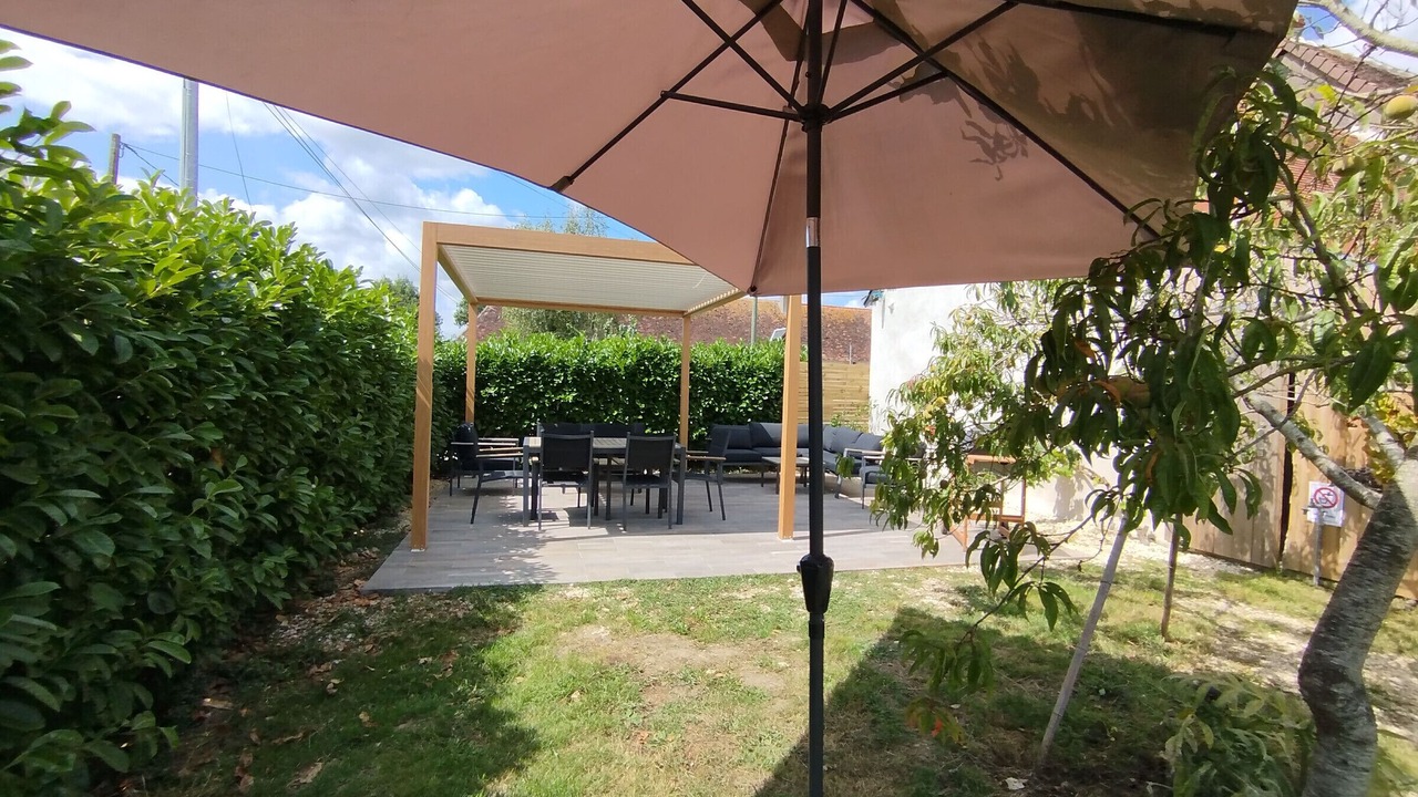 Photo of Outdoor in Paulnay