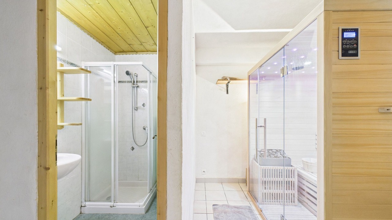 Photo of Bathroom in Les Prodains