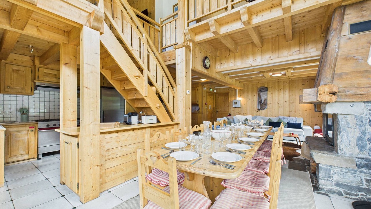 Photo of Others in Les Prodains