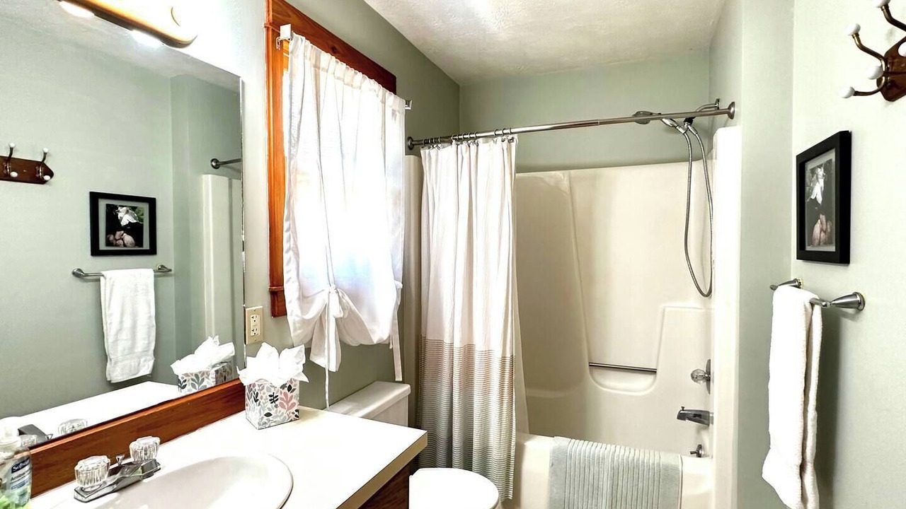 Photo of Bathroom in Conway