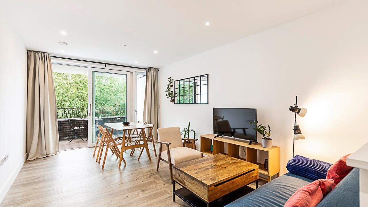 Photo of Livingroom in Lea Bridge