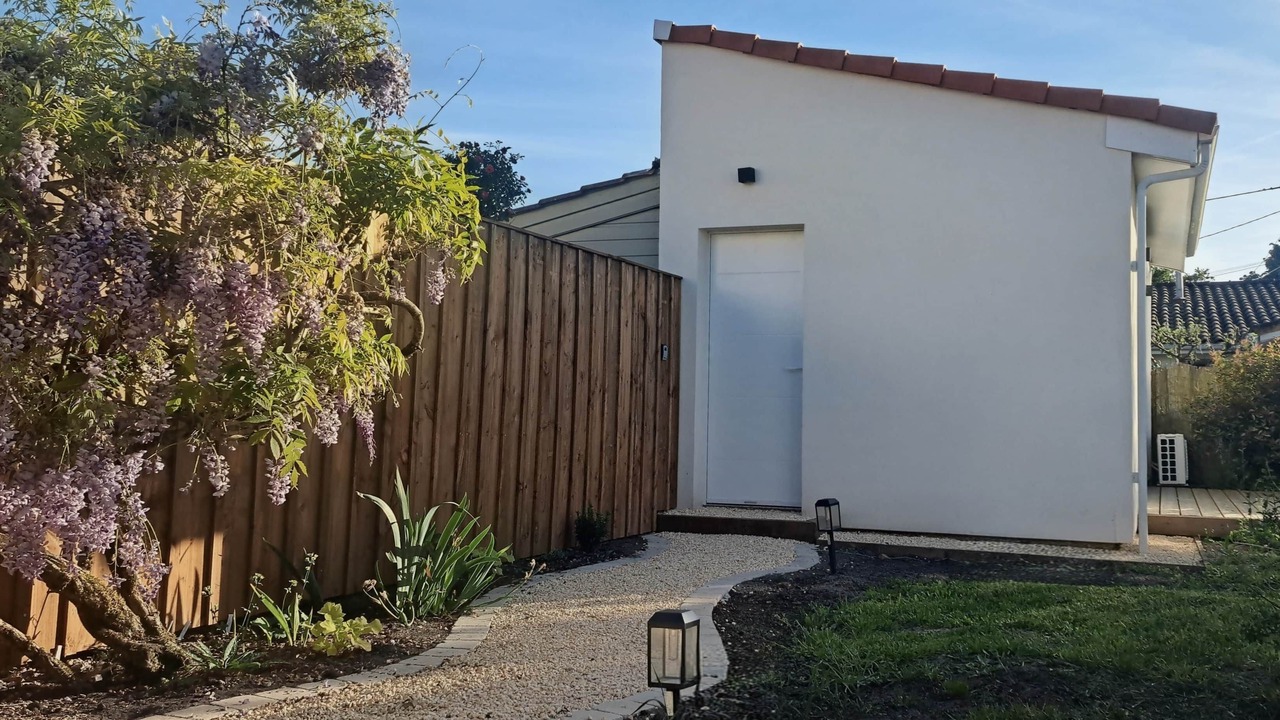 Photo of Others in Villenave-d'Ornon