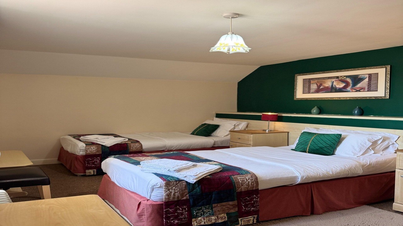 Photo of Others in West Knoyle