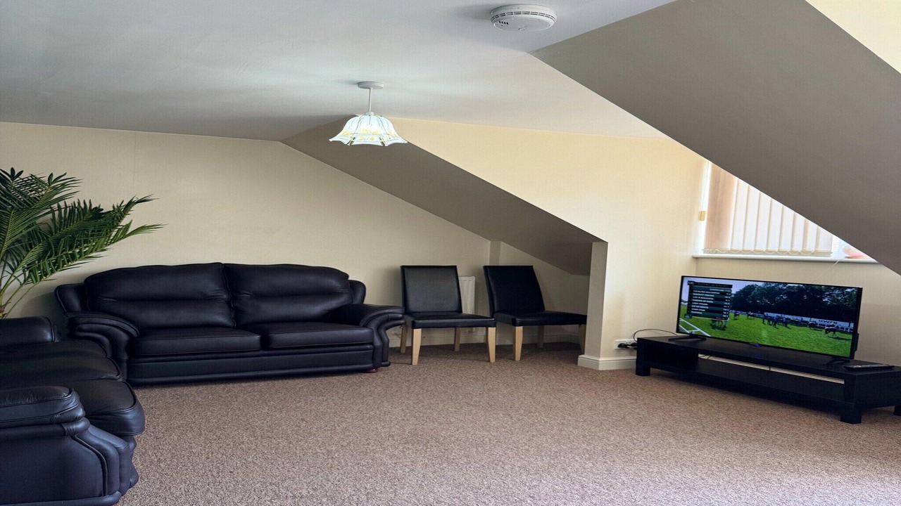 Photo of Others in West Knoyle