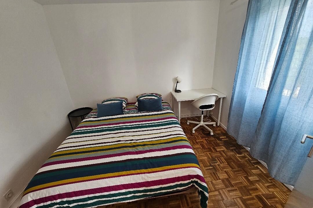 Photo of Bedroom in Belle-Beille