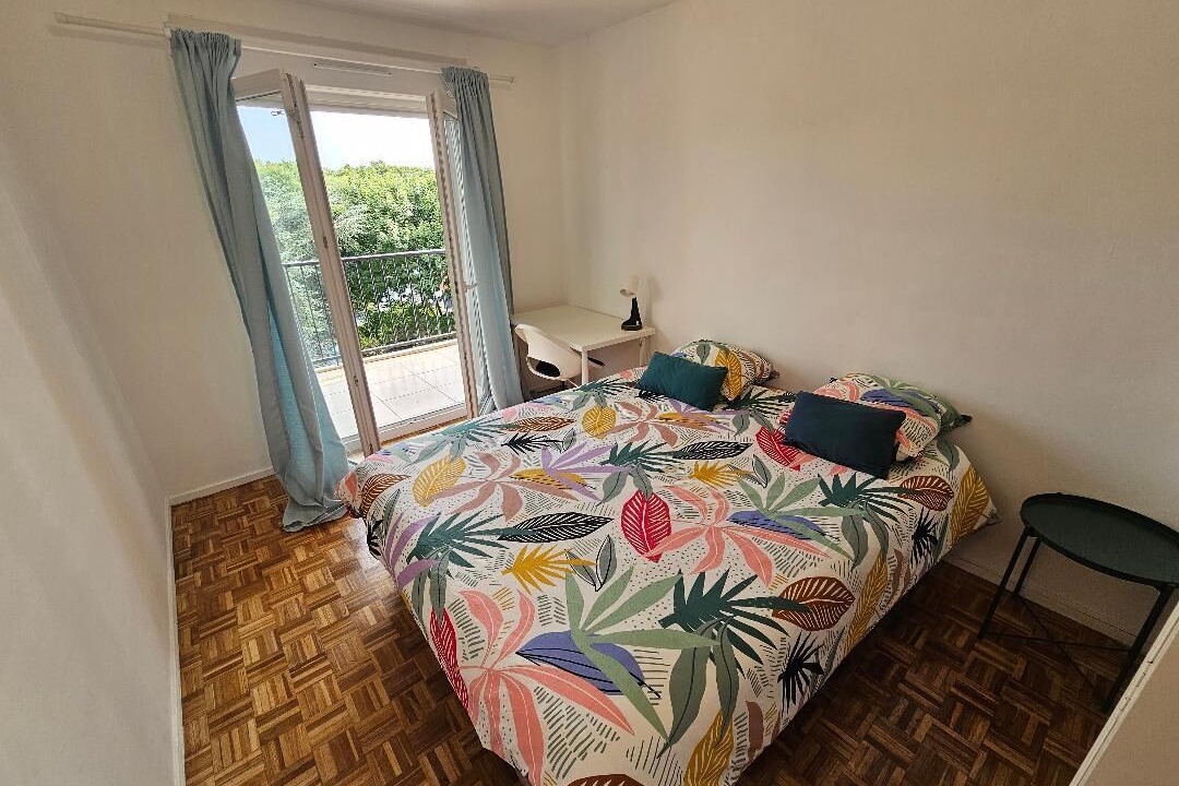 Photo of Bedroom in Belle-Beille