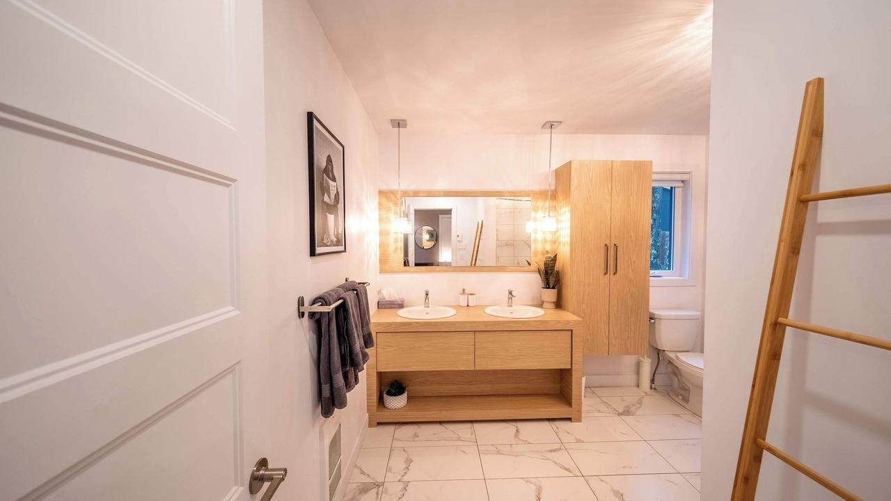 Photo of Bathroom in Saint-Philemon