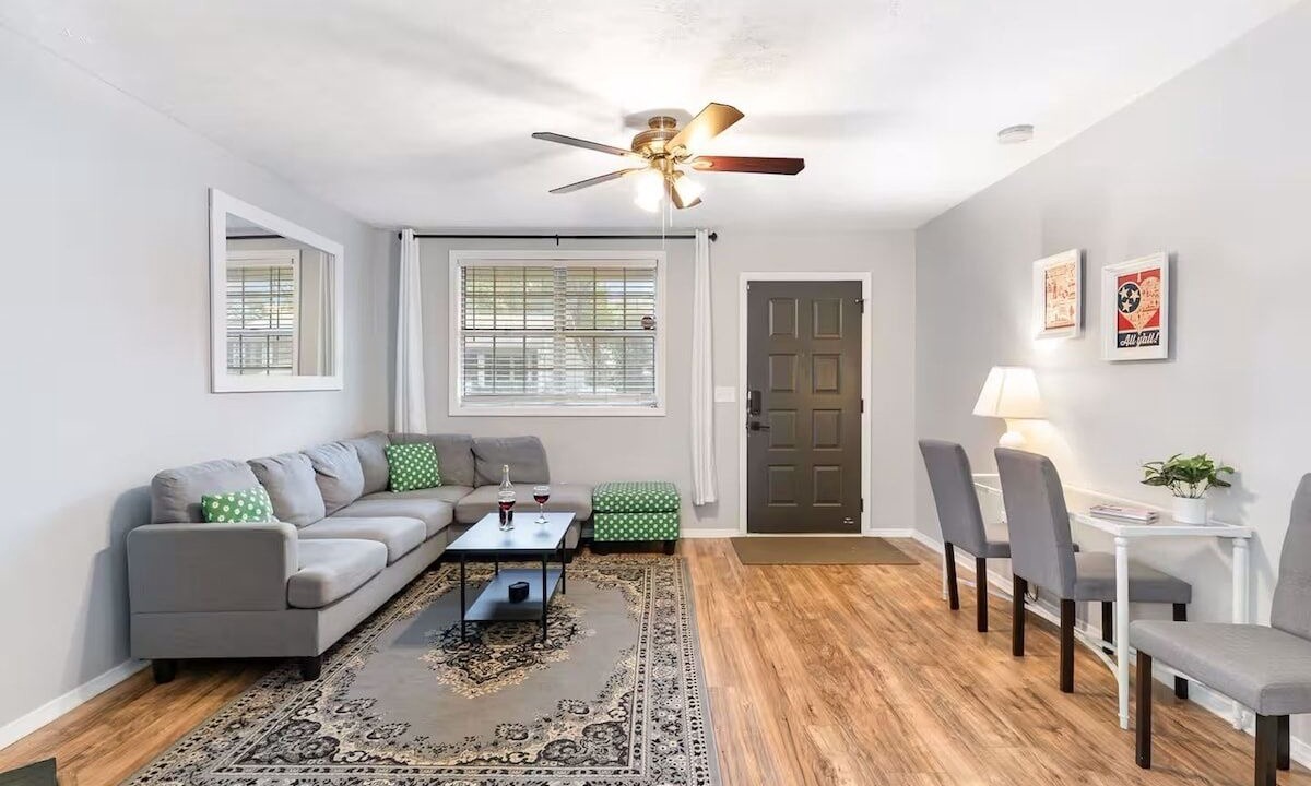 Photo of Livingroom in Nashville
