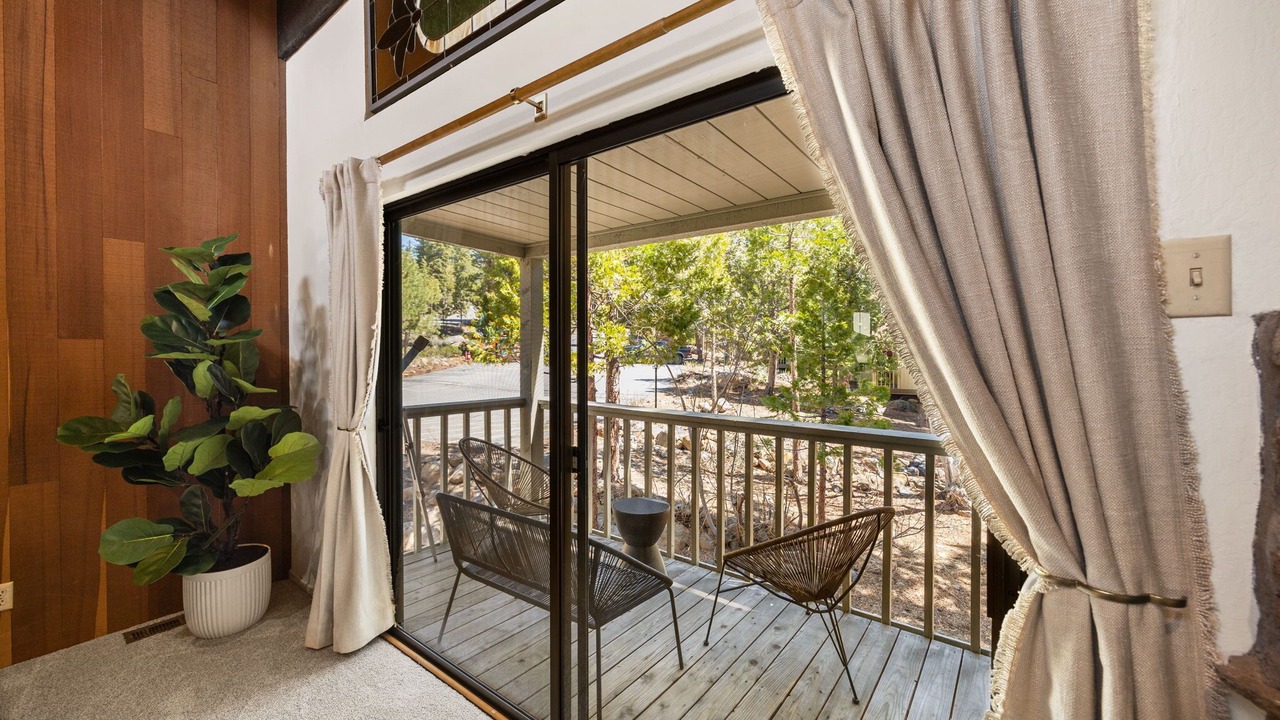 Photo of Patio Balcony in Kings Beach