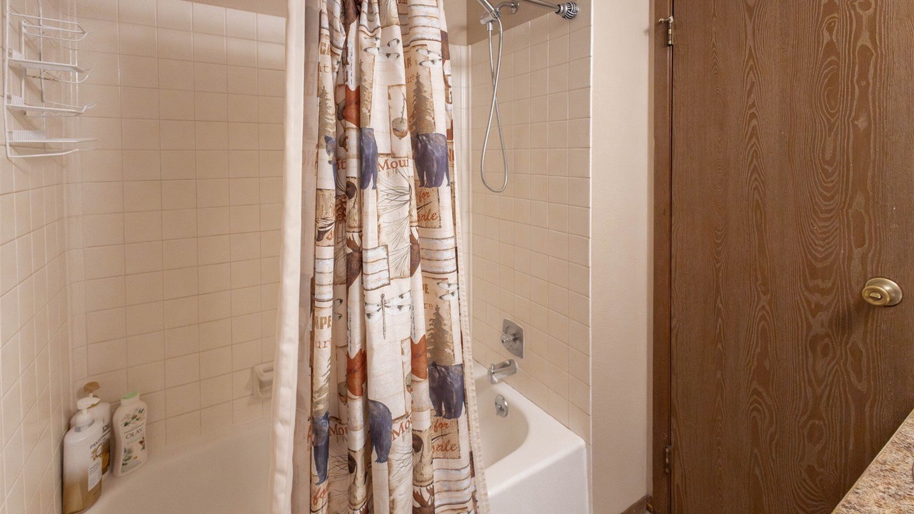 Photo of Bathroom in West Yellowstone