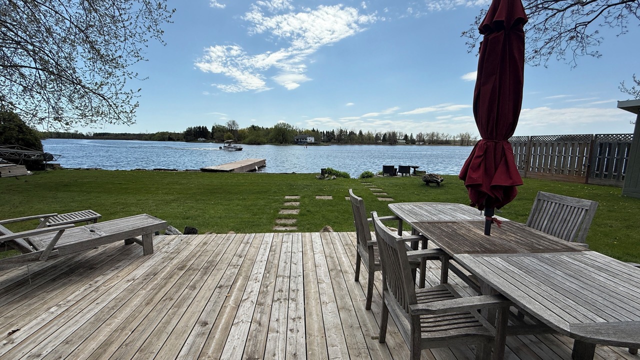 Photo of Outdoor in Ottawa Division