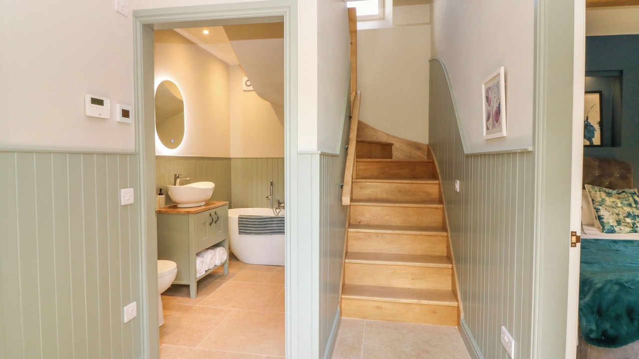 Photo of Bedroom in Oxton