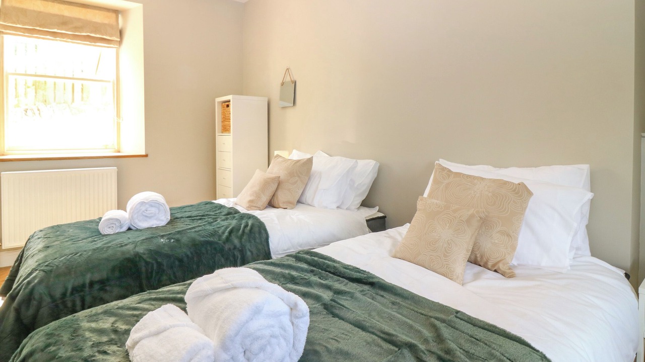 Photo of Bedroom in Oxton