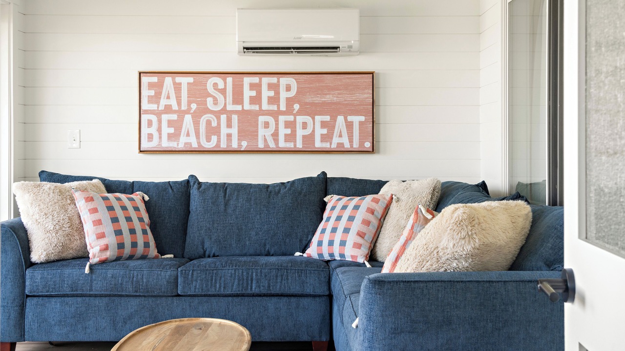 Photo of Livingroom in Salisbury Beach