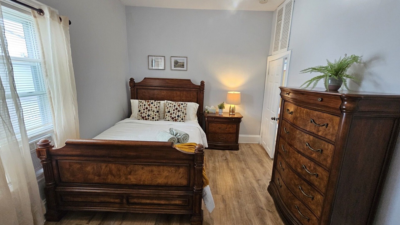 Photo of Bedroom in Revere