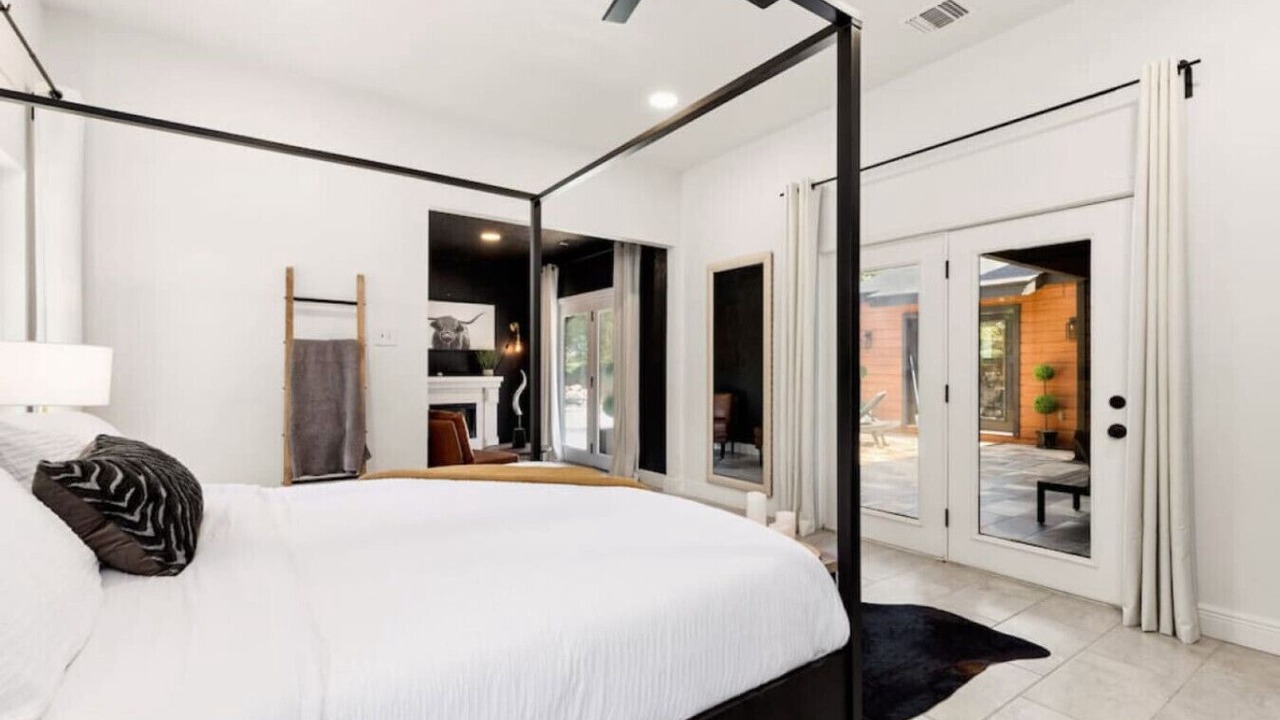Photo of Bedroom in Woodlands of Camino Real