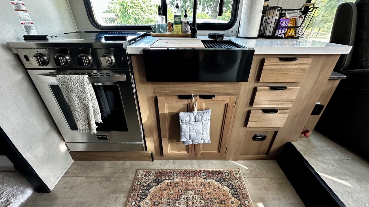 Photo of Kitchen in Venus
