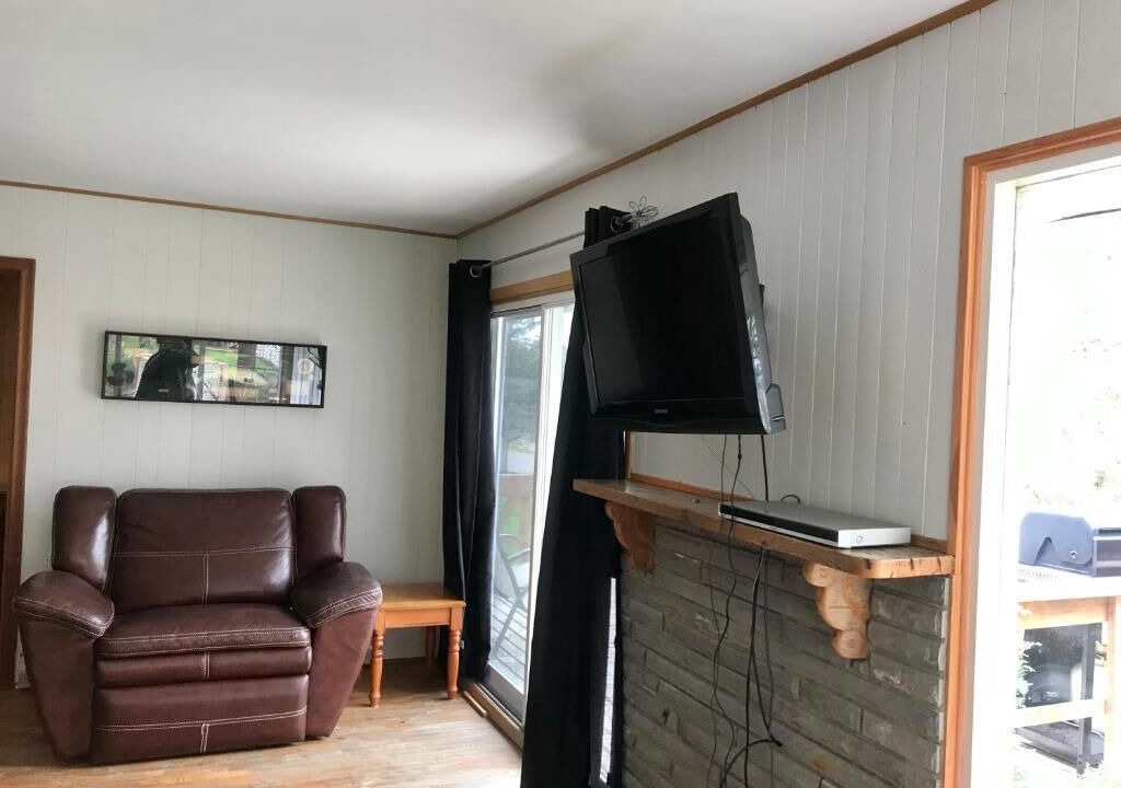 Photo of Livingroom in Prince Edward