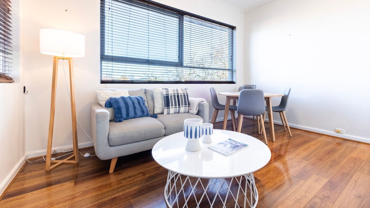 Photo of Others in Elwood