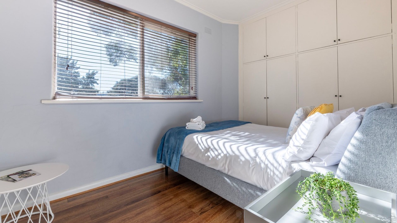 Photo of Others in Elwood