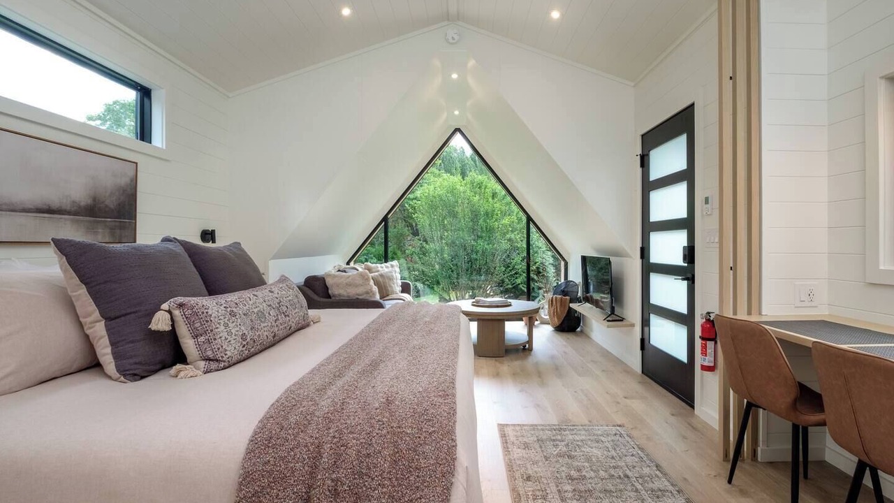 Photo of Bedroom in Balsam Grove