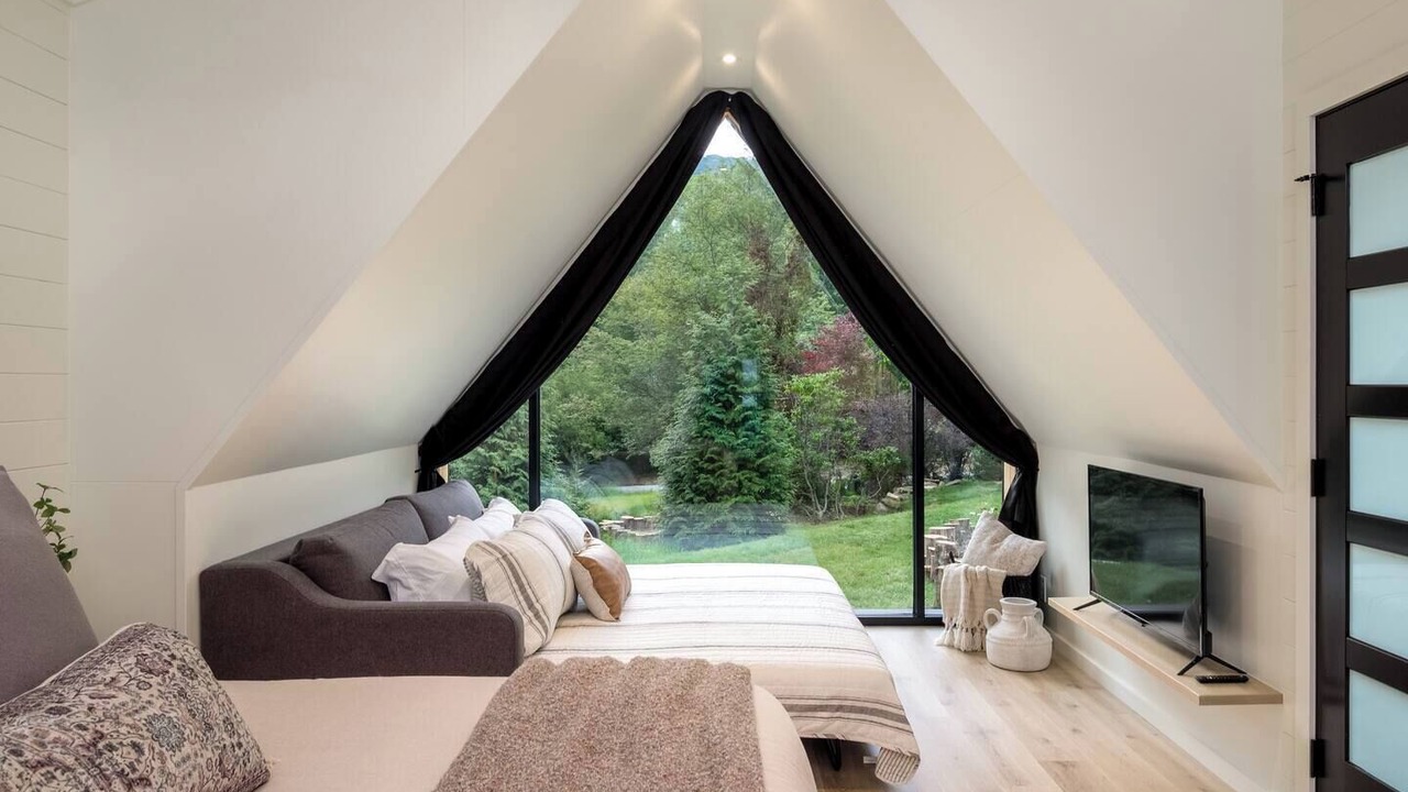 Photo of Bedroom in Balsam Grove