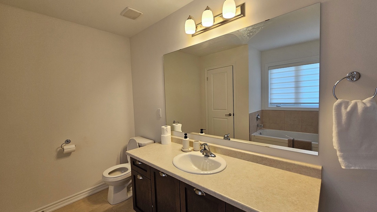 Photo of Bathroom in Gravenhurst