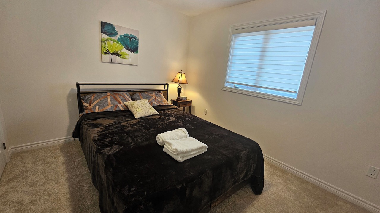 Photo of Bedroom in Gravenhurst