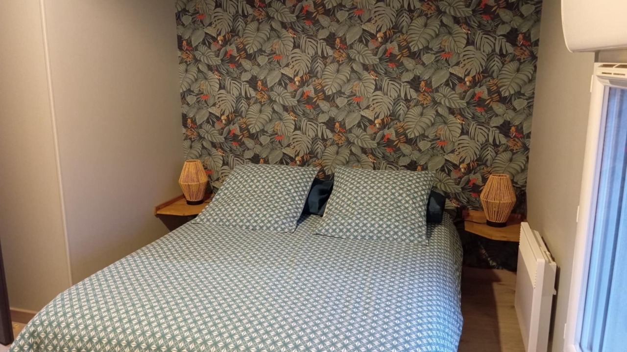 Photo of Bedroom in Ponts-et-Marais