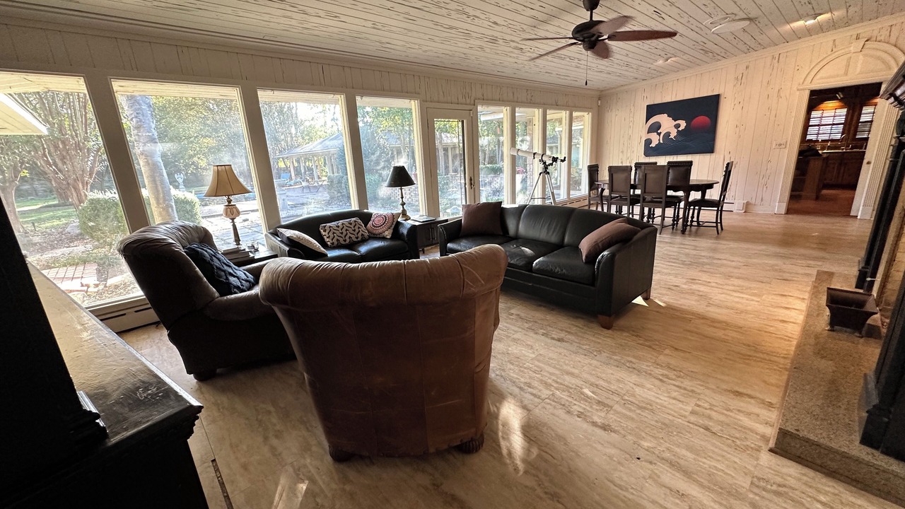 Photo of Livingroom in Clarksdale